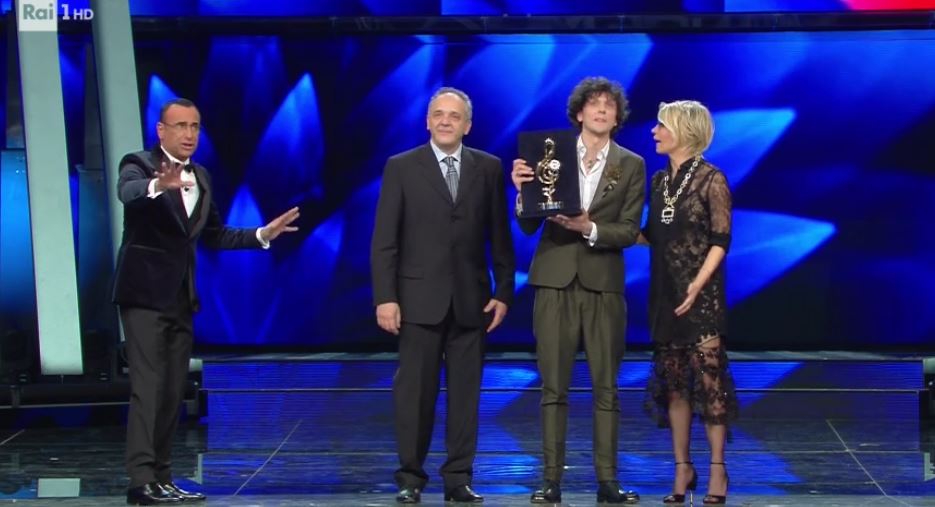 Sanremo 2017, serata cover: ha vinto Ermal Meta con Amara Terra mia