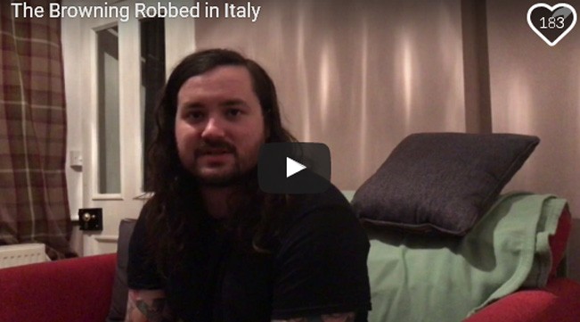 The Browning: derubati di tutto a Milano, chiedono aiuto ai fan