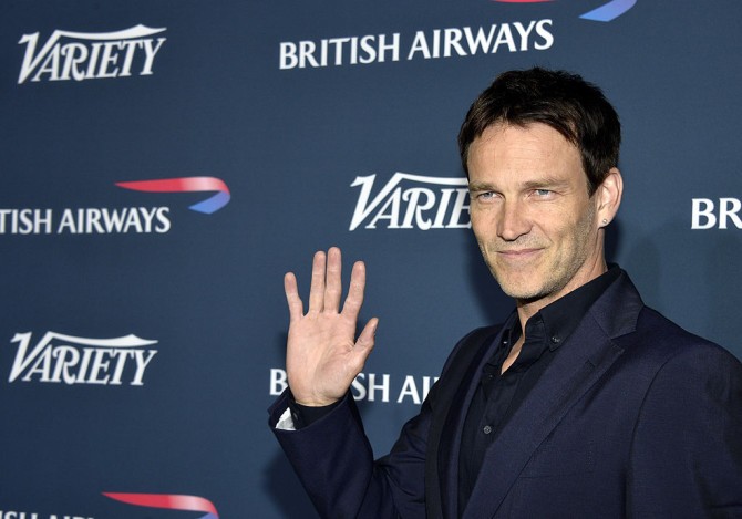 Serie Tv, pilot: Stephen Moyer nel progetto sugli X-Men, Jeremy Piven in Wisdom of the Crowd