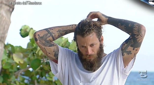 Isola dei famosi 2017, Andrea Marcaccini squalificato (VIDEO)
