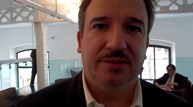 Luca Telese a Blogo: “Bianco e Nero sarà un programma garantista. Mediaset, una grande palestra. Non capisco la polemica di Fiorello…” (Video)