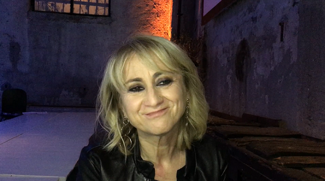 Luciana Littizzetto a Blogo: “Da Fazio sono una comica e bastono, a Italia’s Got Talent sono una persona” (video)