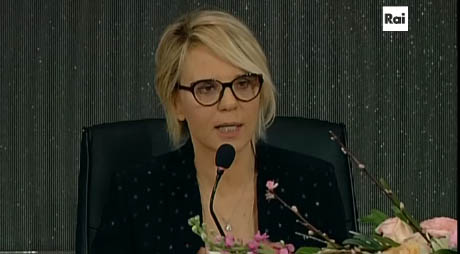 Maria De Filippi: “Sanremo 2017 è stata una passeggiata, ma stancante”