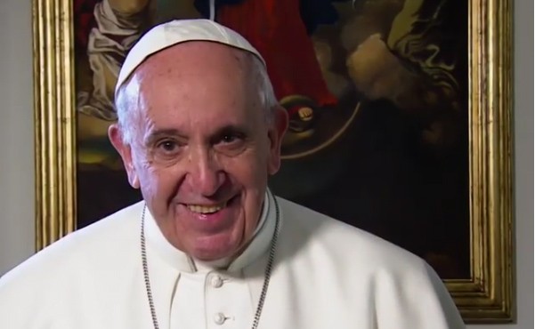 Super Bowl 2017, il videomessaggio di Papa Francesco: “I grandi eventi sportivi possono costruire la pace”