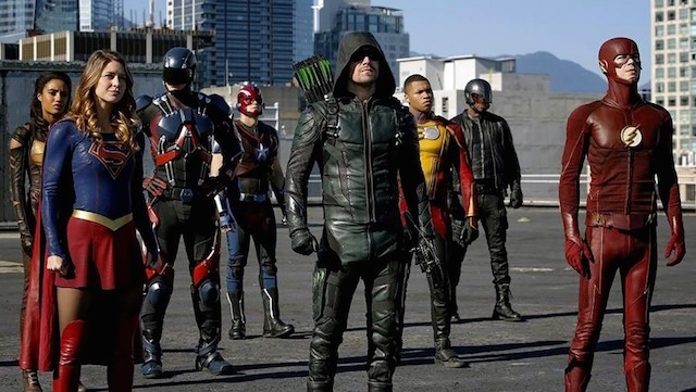 Italia 1, il crossover tra Supergirl, The Flash, Arrow e Legends of Tomorrow in onda senza finale: ecco perchè (anteprima Blogo)