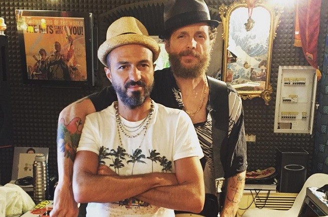 Samuel e Jovanotti duettano in Voleva un’anima: testo e audio della canzone