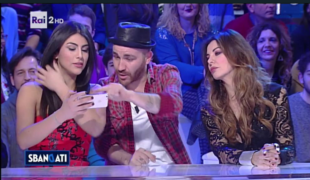 Sbandati, Alba Parietti superstar (foto)