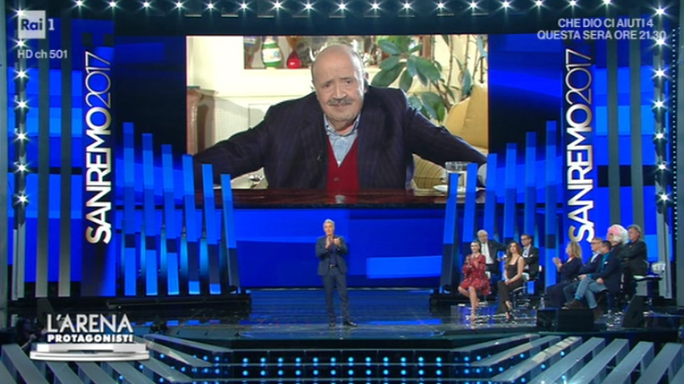 L’Arena devota a Costanzo-De Filippi. Signorini: “Maria contro la tv dei finti sorrisi”