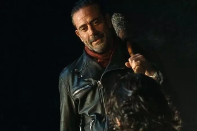 The Walking Dead, catena d’abbigliamento ritira una maglietta sulla serie tv dopo le lamentele di un cliente