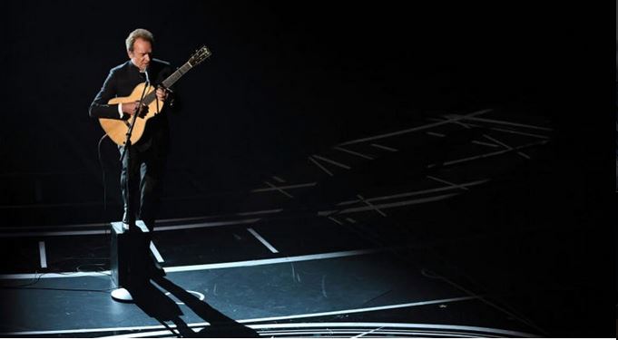 Oscar 2017, Sting canta The Empty Chair [video]