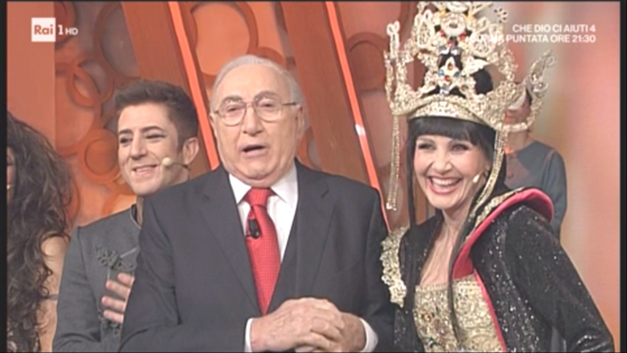 Domenica In, Pippo Baudo beato tra Loretta Goggi e Lorella Cuccarini