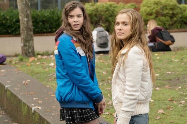 17 anni (e come uscirne vivi): nuove foto del film con Hailee Steinfeld