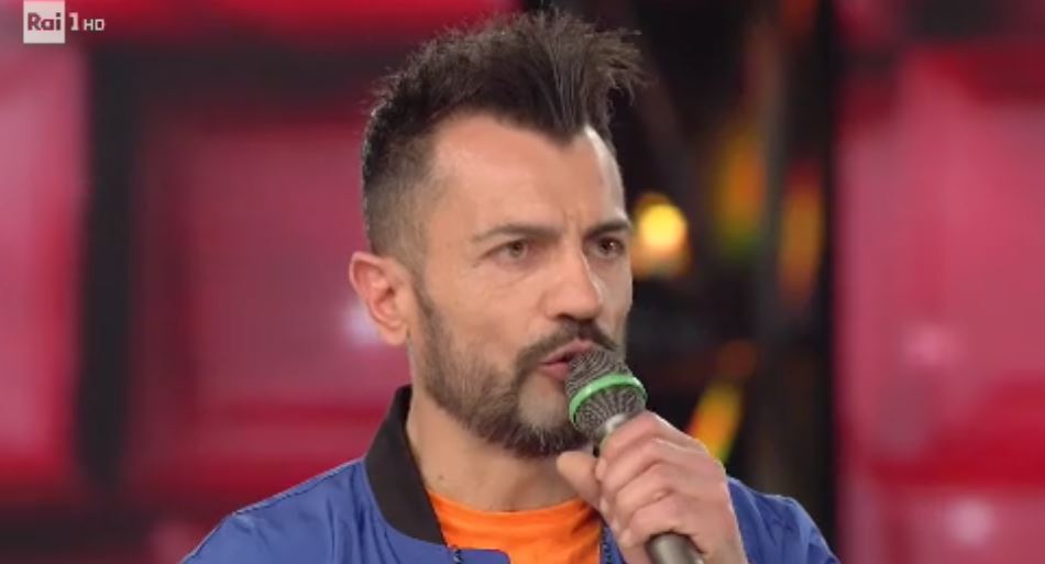 Standing Ovation, il concorrente Gino si scusa con Loredana Bertè che risponde: “Deve farle a suo figlio, non a me”