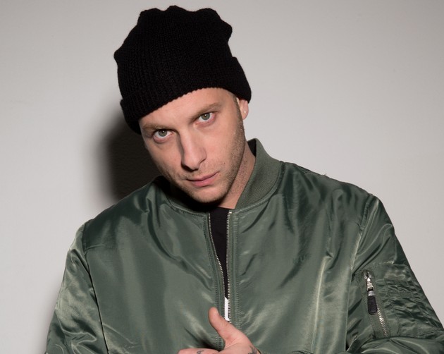 Clementino a Blogo: “Vulcano? Maturità nei testi e nella ricerca delle rime” (video)