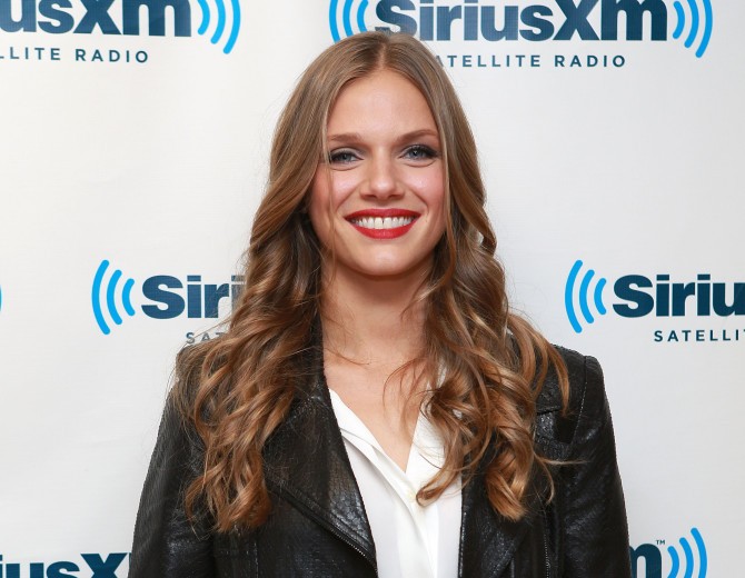 Serie Tv, novità: Tracy Spiridakos in Chicago PD, Richard Dormer in Rellik di BBC e Cinemax