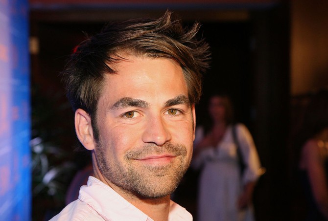 Serie Tv, pilot: Kyle Howard in Hannah Royce’s Questionable Choices, Peyton List in Mission Control