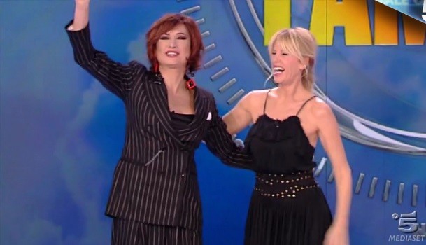 Isola dei Famosi 2017 | Puntata 7 marzo 2017 | Giulia Calcaterra eliminata, Raz Degan, Moreno e Simone Susinna in nomination