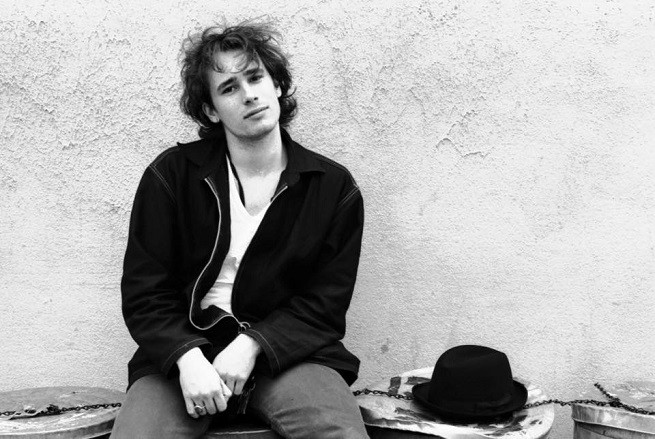 Jeff Buckley, His Own Voice è il titolo del libro che raccoglierà i suoi diari