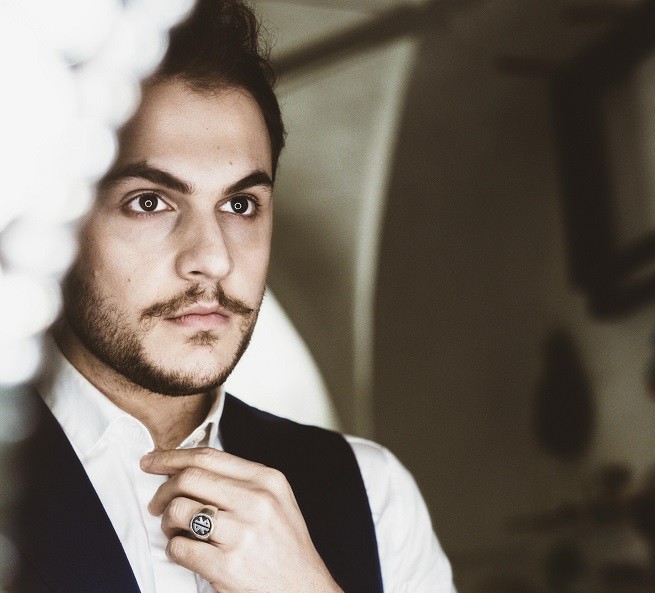 Renzo Rubino, La La La è il nuovo singolo: testo e audio