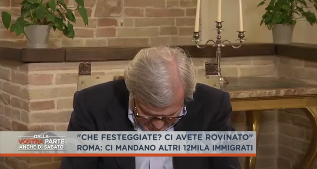 Dalla Vostra Parte, Vittorio Sgarbi si addormenta (video)