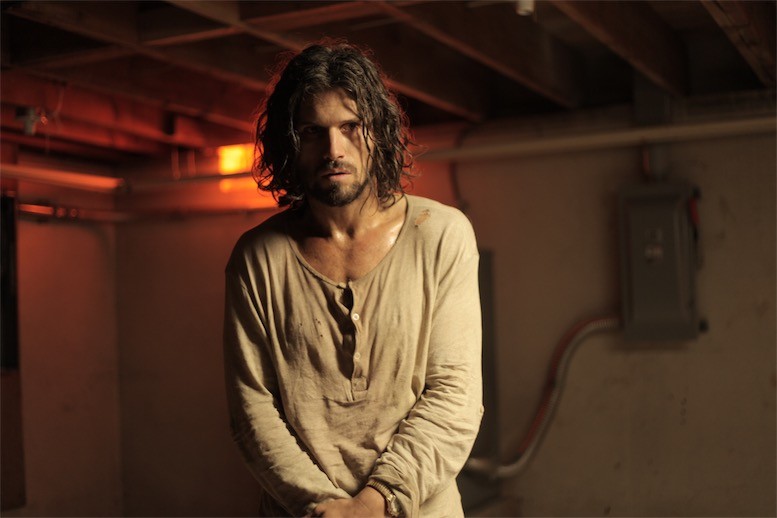 Alcolista: foto, poster e trailer del thriller di Lucas Pavetto