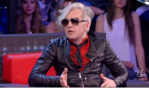 Amici 2017, Morgan contro Maria De Filippi: “Mi ha impedito di fare musica e di cantare, è mobbing!”