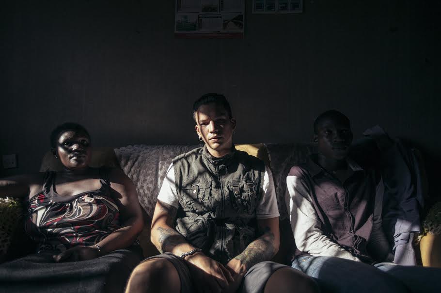 Hell Raton, Buganda Rock: video e testo