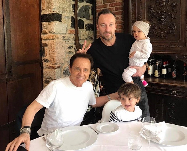 Rai 2, 50 Modi Per Far Fuori Papà il 25 aprile con i Facchinetti