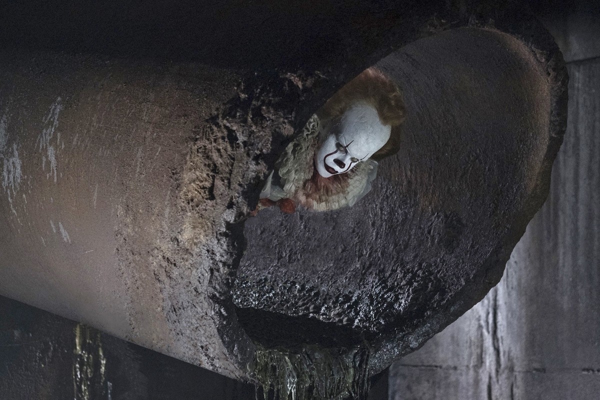 IT: foto e locandina italiana del remake