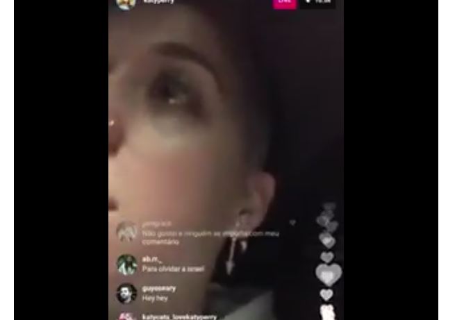 Katy Perry piange live su Instagram [video]