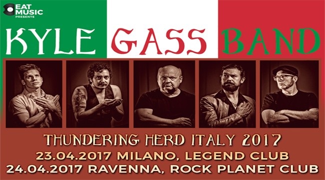 Kyle Gass a Blogo: “Adoro far colare il mio sudore sulle prime file ai concerti”