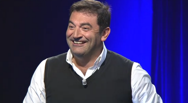 Max Giusti conduttore del talent show 1.30