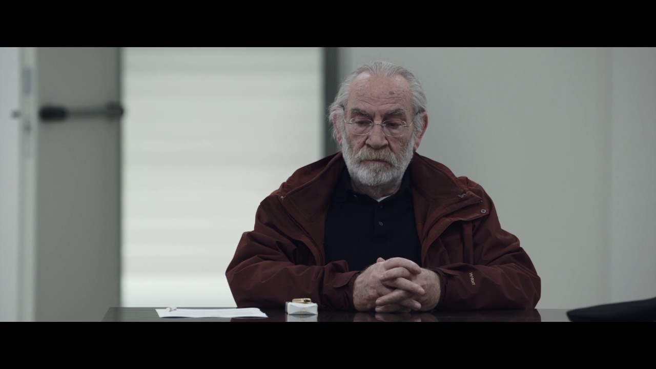 La Tenerezza – Clip “Al Commissariato”