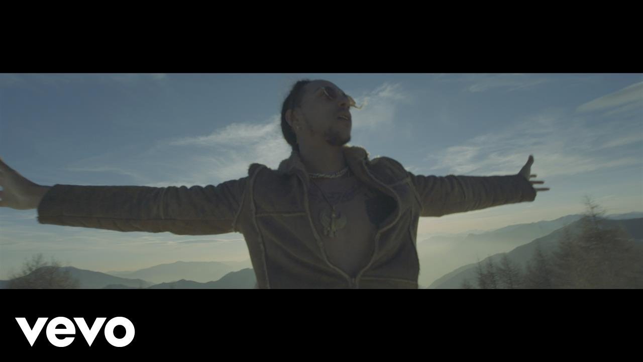 Laioung – Vengo dal basso ft. Guè Pequeno