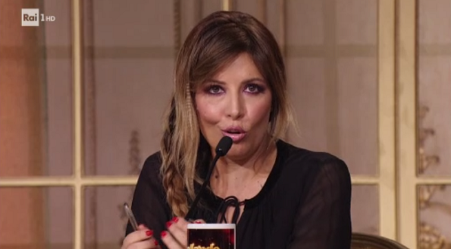 Ballando 12, Selvaggia Lucarelli non parteciperà alla finale