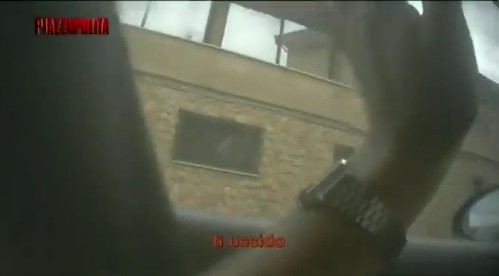 Piazzapulita, l’inviato Salvatore Gulisano e la troupe aggrediti in Calabria (VIDEO)
