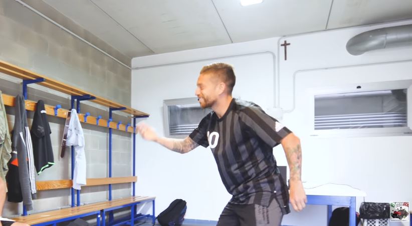 Gli Autogol feat. Papu Gomez e Dj Matrix – Baila como el Papu: testo, traduzione e video ufficiale