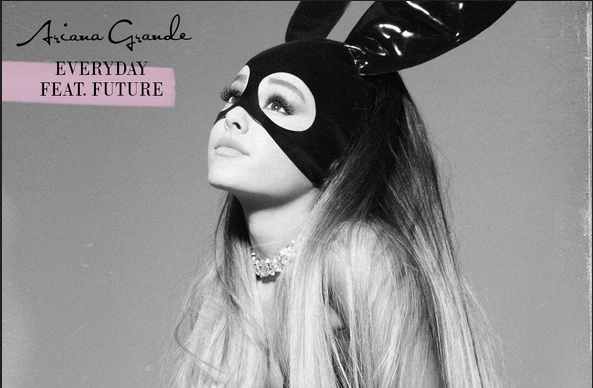 Ariana Grande, messaggio su Twitter dopo la strage di Manchester: “Concerto benefico, raccolta fondi per le famiglie delle vittime”