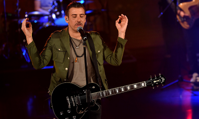 Francesco Gabbani a Blogo: “Caro Pippo Baudo, mi dispiace tu non abbia colto il senso della mia canzone…” (VIDEO)