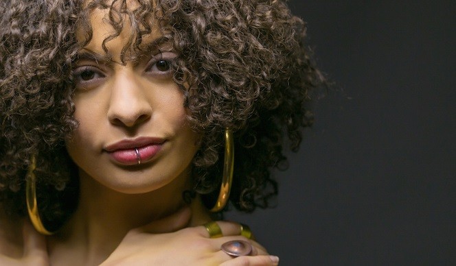 Francess, Don’t want the moonlight: video ufficiale [anteprima Blogo]
