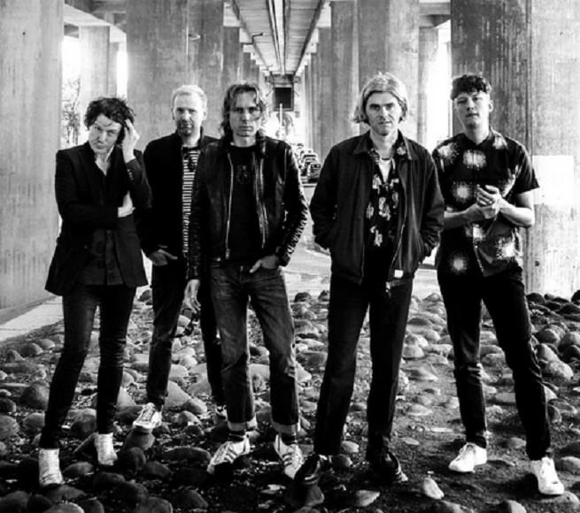 Franz Ferdinand, la band presenta i due nuovi musicisti in line-up