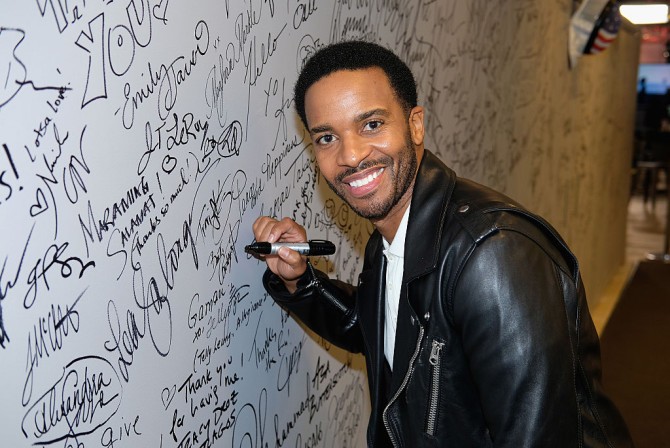 Serie Tv, novità: André Holland protagonista di Castle Rock di Hulu; Netflix ordina Osmosis seconda produzione francese