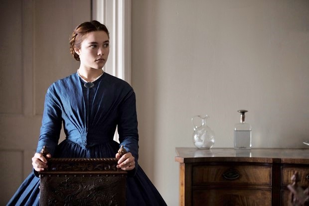 Lady Macbeth: foto e locandina italiana del film di William Oldroyd