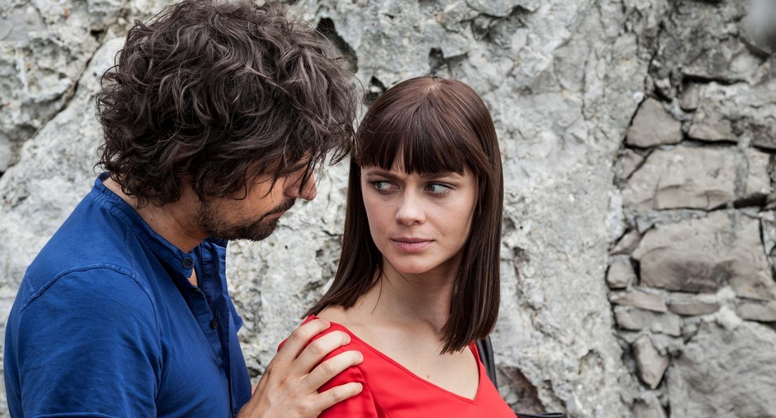 The Space Between: trailer e poster del film di Ruth Borgobello