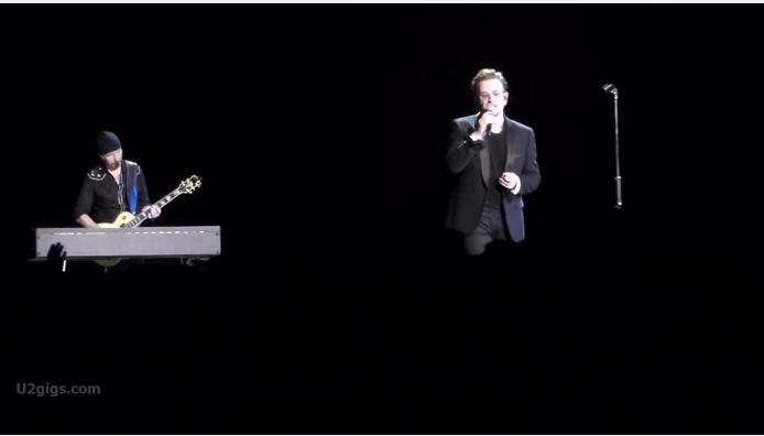 U2, The little things that give you away: testo, traduzione e video live
