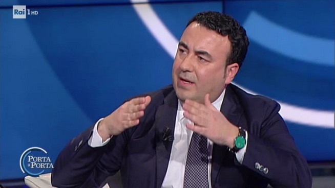 Grand Tour d’Italia su Rete 4, Cataldo Calabretta a Blogo: “Dalla cronaca nera al meglio del Made in Italy”