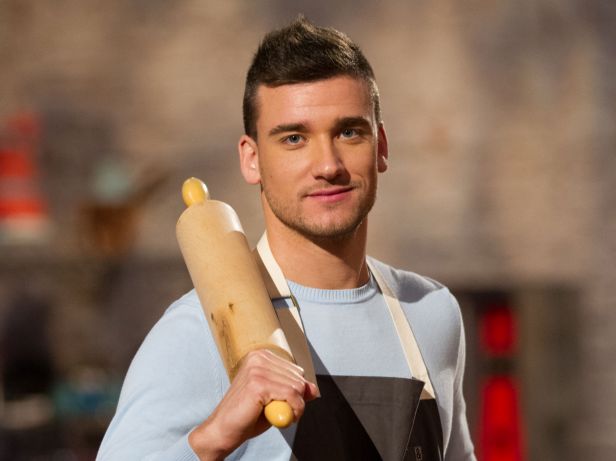Bake Off Italia, Damiano Carrara nuovo giudice