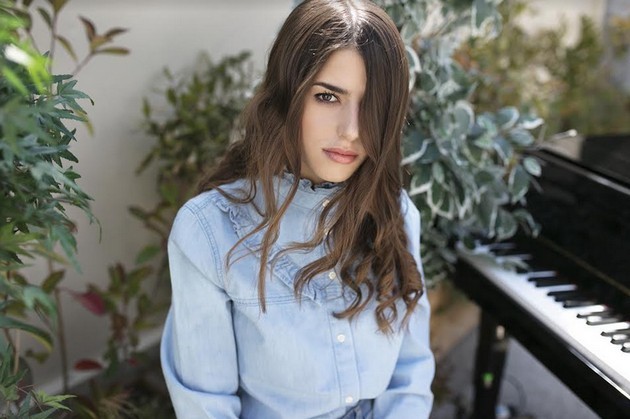 Federica Carta a Blogo: “L’album mi rispecchia a tutto tondo. Sanremo? Perché no” (video)