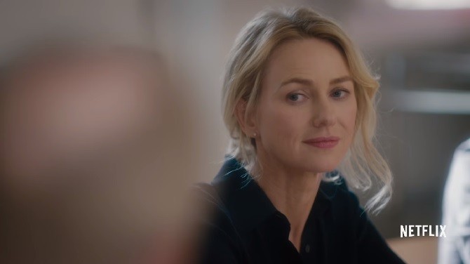 Serie Tv, il trailer di Gypsy con Naomi Watts, della terza parte di The Ranch e dell’inquietante The Mist