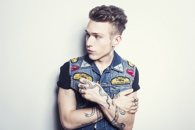 Irama a Blogo: “Sto finendo il nuovo album”